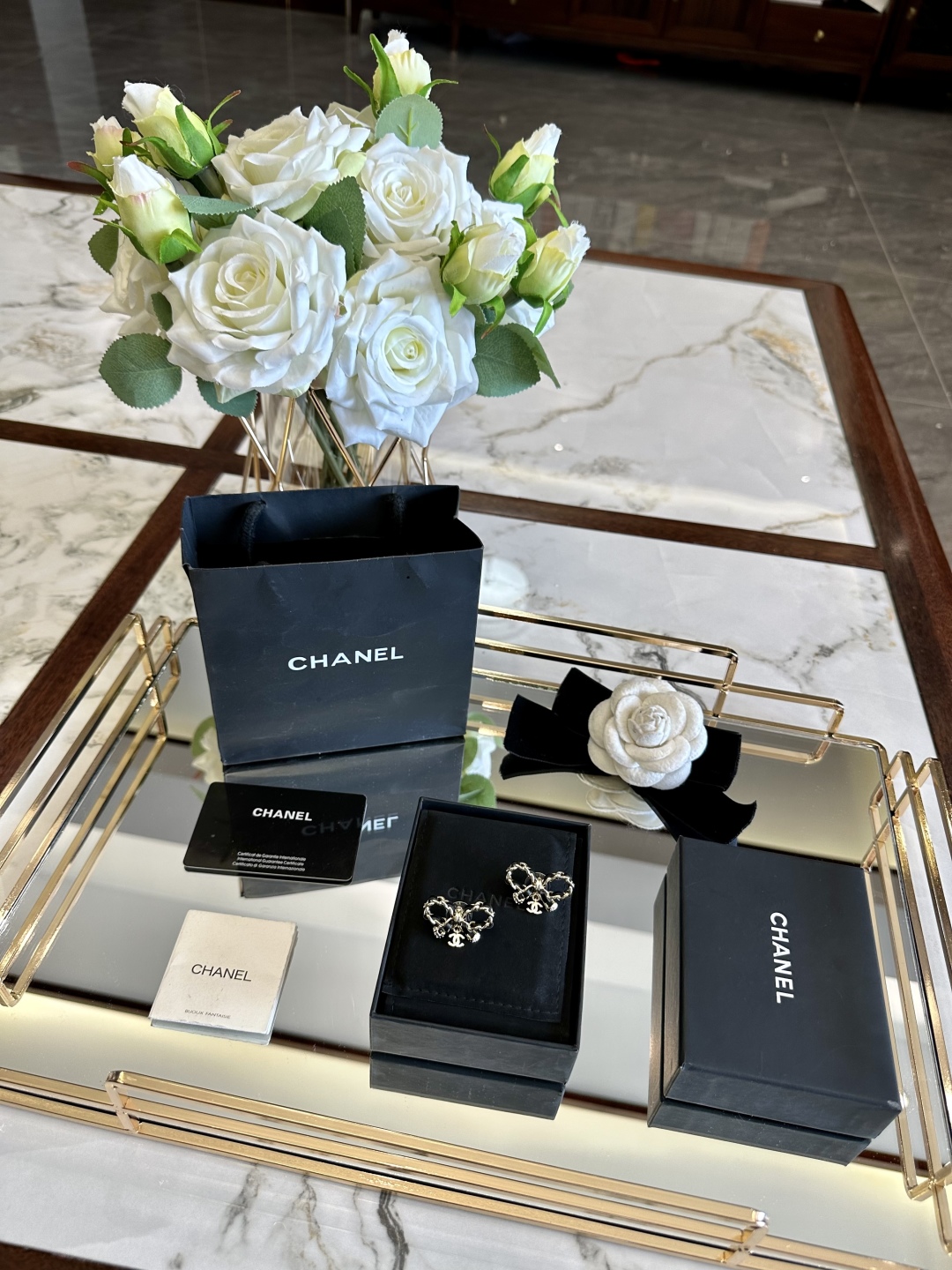 CHANEL jewelry model 100